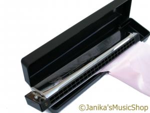 24 HOLE G TREMOLO PROFESSIONAL HARMONICA